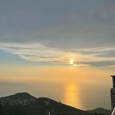 Holiday home The White House Evgiros, Lefkada *